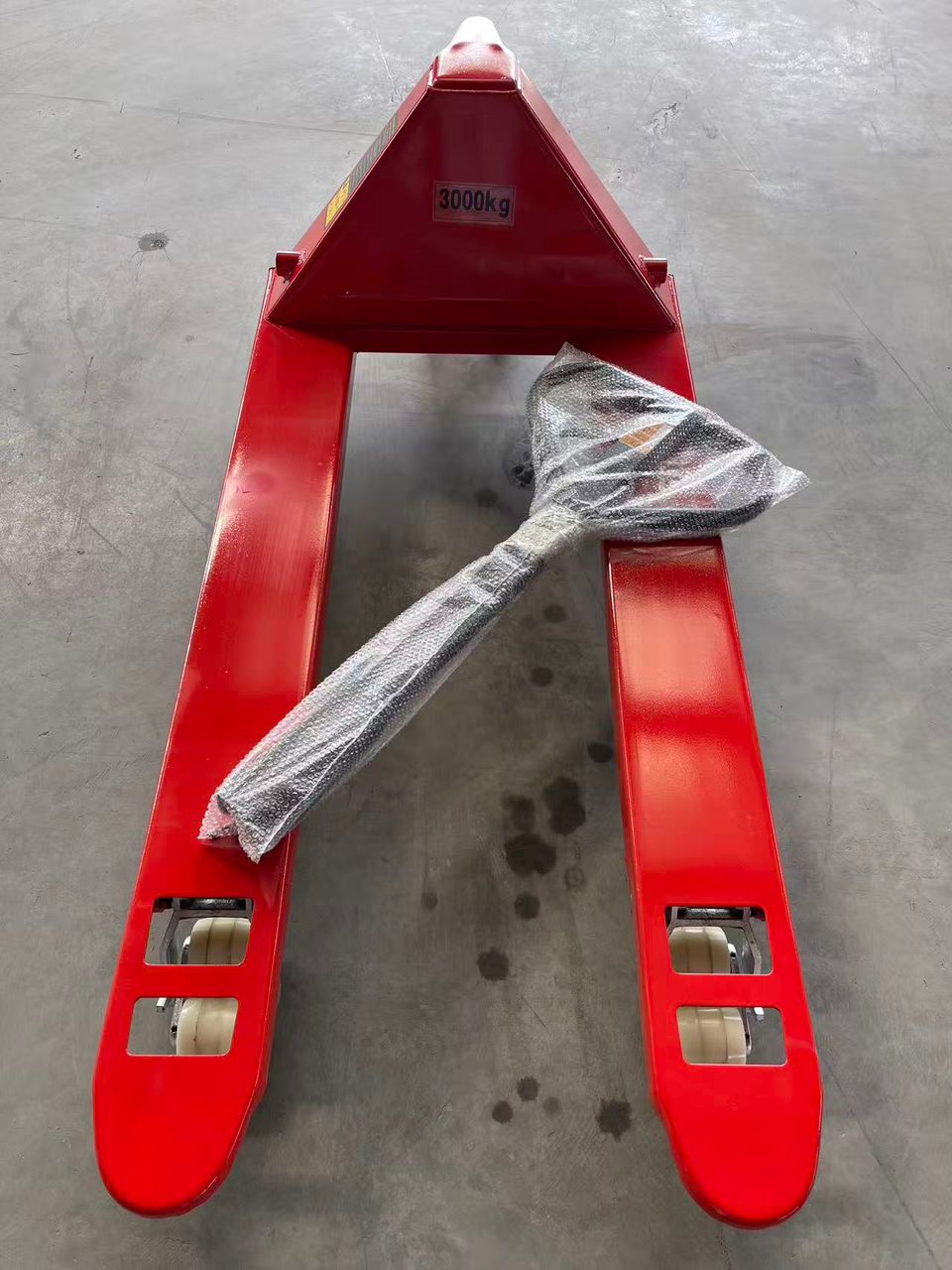 Material handling equipment and spare parts 9